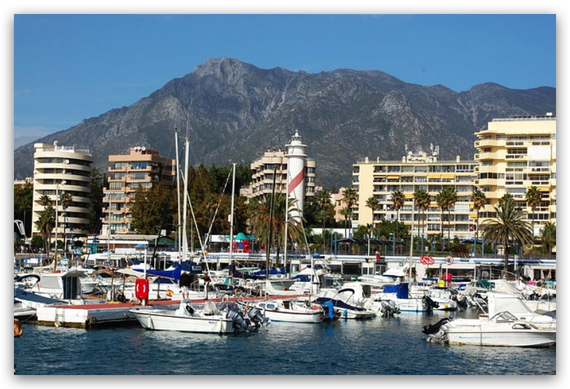 Penthouses for sale in Nueva Andalucia